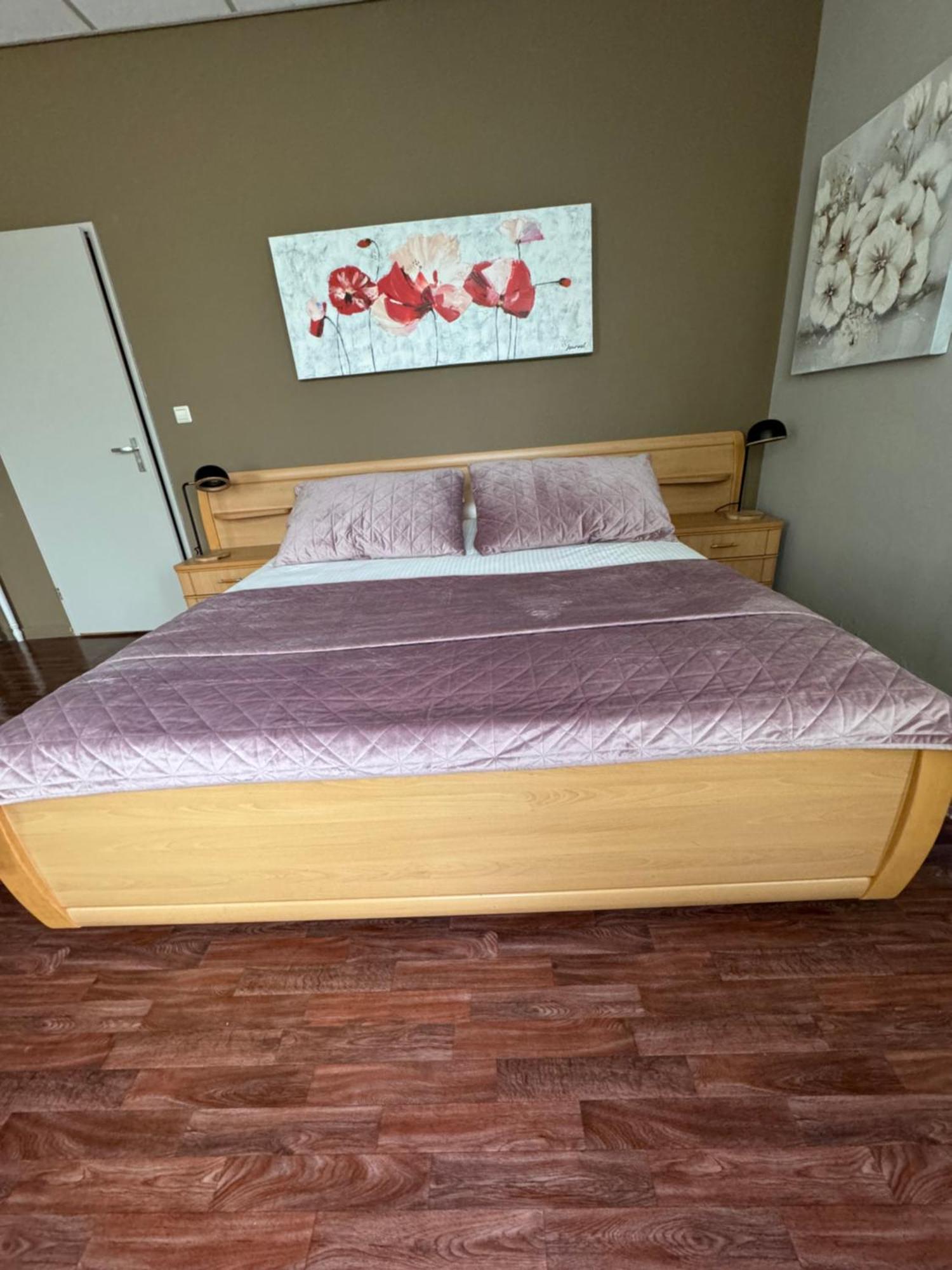 Ouwe Schuure Bed & Breakfast Слойс Екстериор снимка
