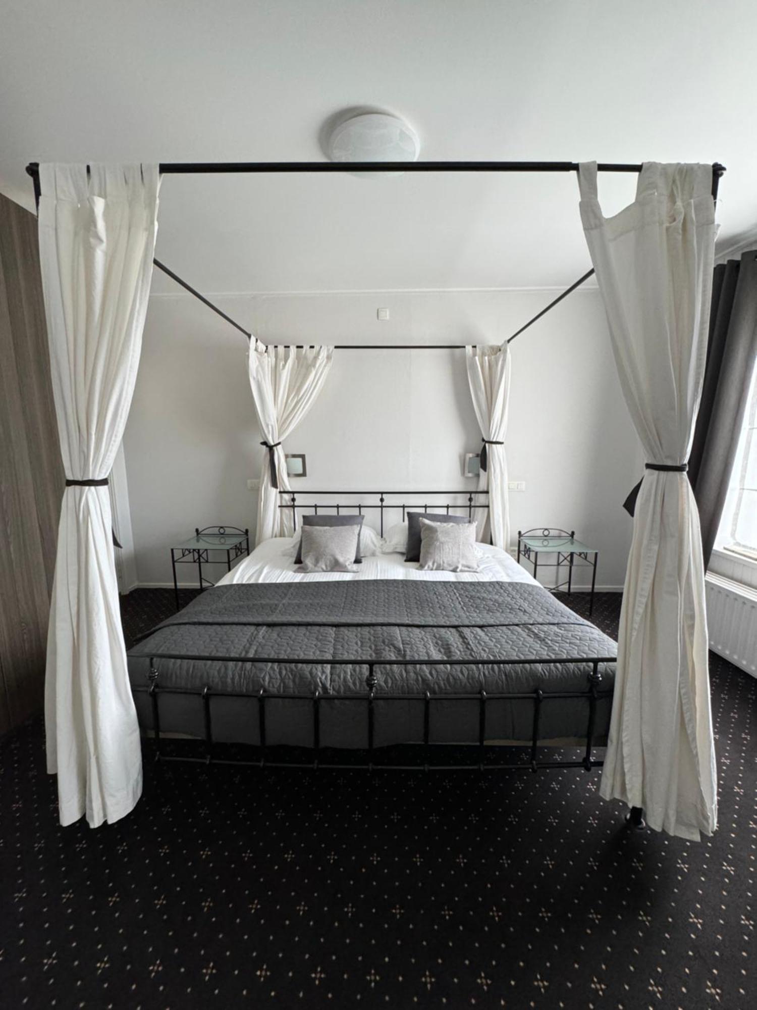Ouwe Schuure Bed & Breakfast Слойс Екстериор снимка